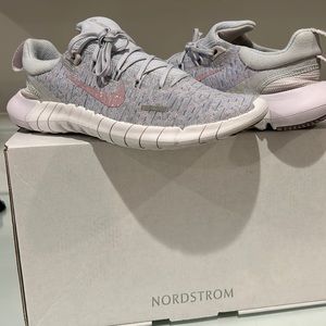 Nike Juvenate Womans Running Shoe size 7